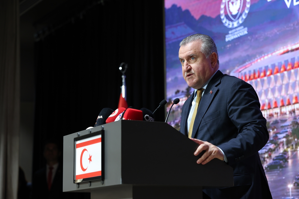 KKTC Başbakanı Ünal Üstel: Gençler engellere rağmen spordan kopmadı