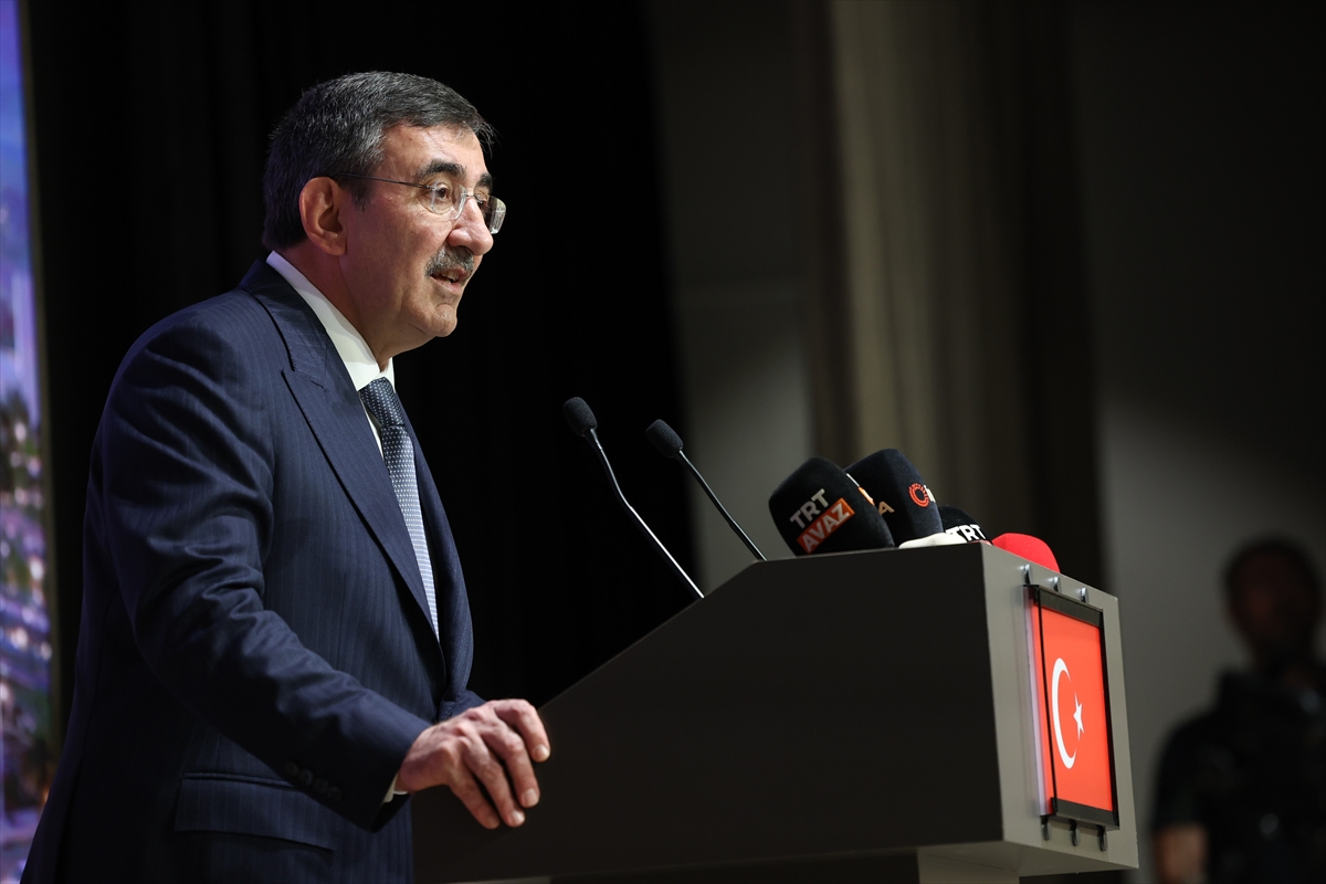 KKTC Başbakanı Ünal Üstel: Gençler engellere rağmen spordan kopmadı