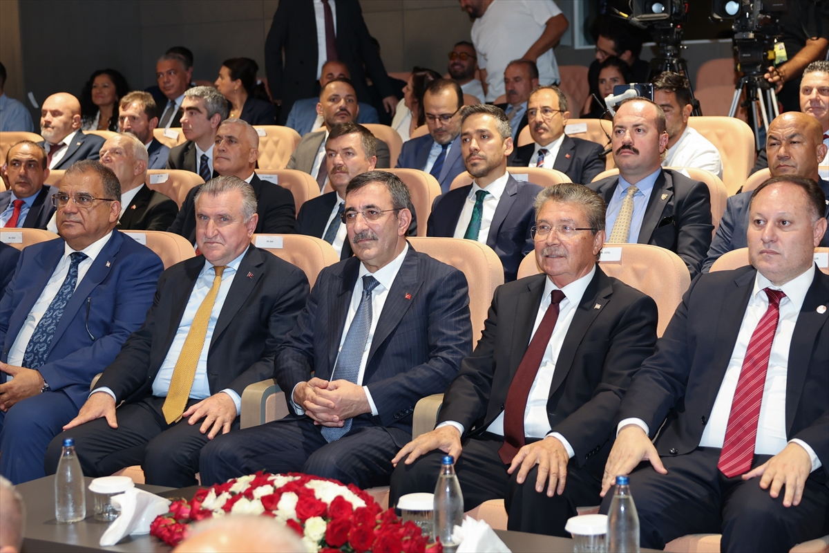 KKTC Başbakanı Ünal Üstel: Gençler engellere rağmen spordan kopmadı
