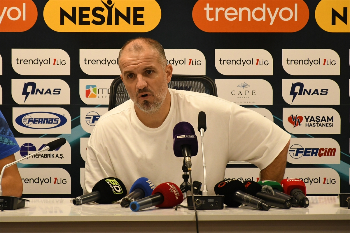 Şahin: Mağlup olduk, üzgünüz; Er: Bu lig mücadele ister