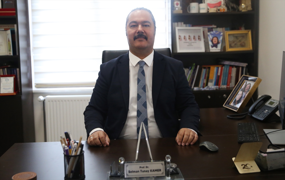 Prof. Dr. Selman Tunay Kamer: Dijital jetlag uyarısı