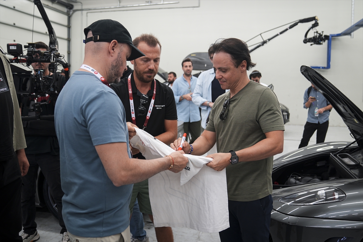 Felipe Massa: İstanbul Park F1 takvimine dönmeli, biletler tükenir