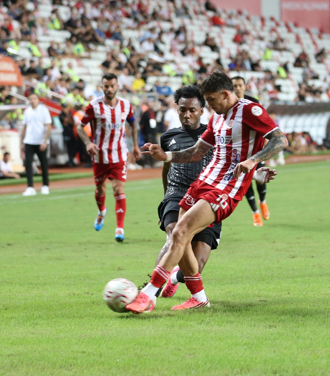 Antalyaspor, Trendyol 1. Lig'de Vanspor'u 3-0 yendi