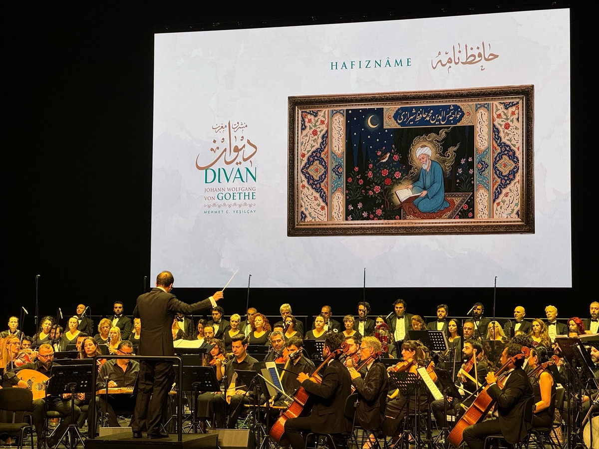 Mehmet C. Yeşilçay: Goethe'nin Divanı AKM'de müzikseverlerle buluştu