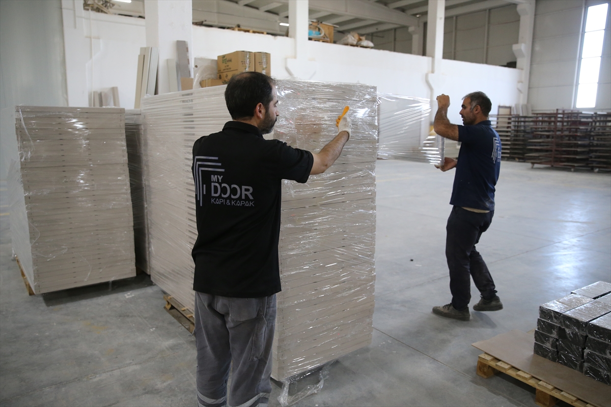 Diyarbakır Karacadağ OSB'de fabrikalar üretime geçti