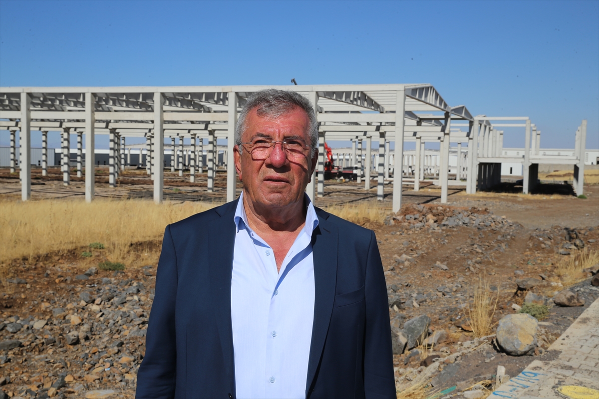 Diyarbakır Karacadağ OSB'de fabrikalar üretime geçti