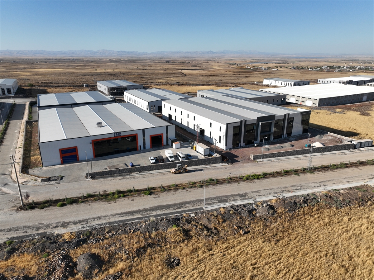 Diyarbakır Karacadağ OSB'de fabrikalar üretime geçti