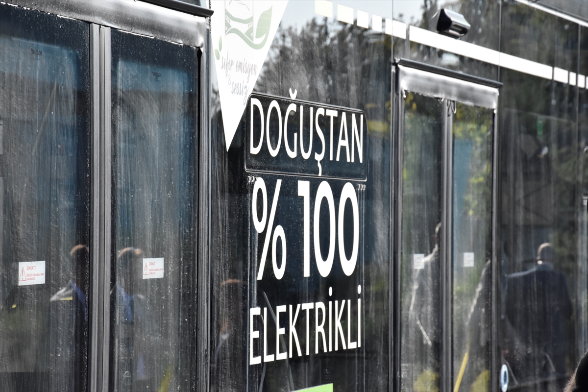 Şahin Biba: Bursa'da toplu taşıma elektrikli otobüslere dönecek