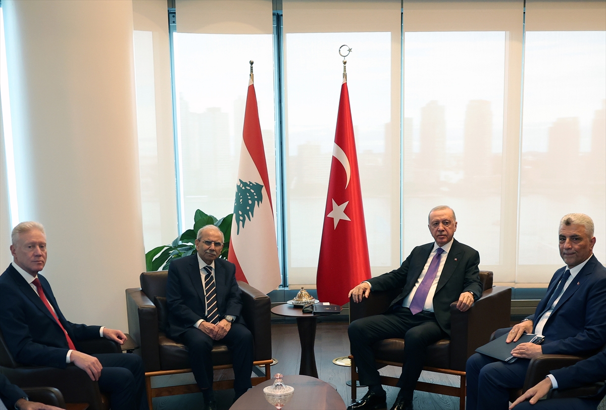 Cumhurbaşkanı Erdoğan, Lübnan Başbakanı Selam'ı kabul etti