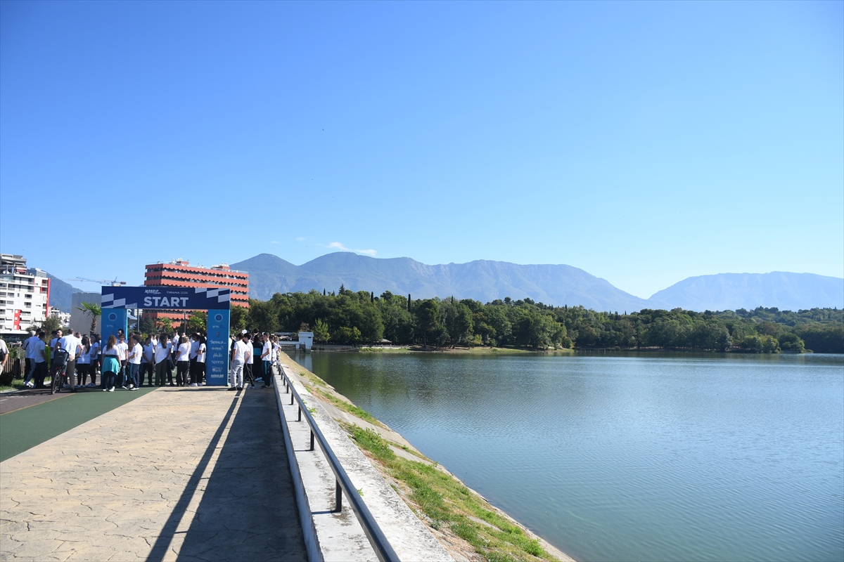 Maarif Vakfı Arnavutluk'ta yeni eğitim yılına maratonla başladı