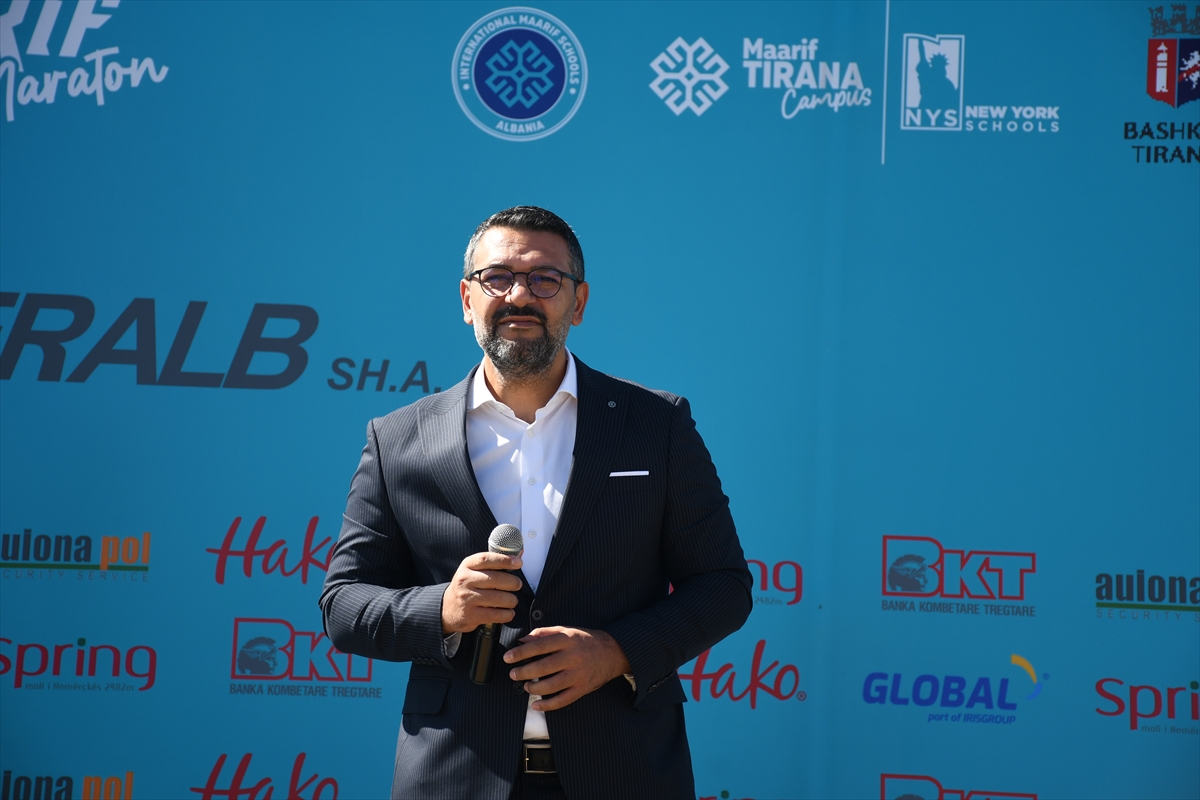 Maarif Vakfı Arnavutluk'ta yeni eğitim yılına maratonla başladı