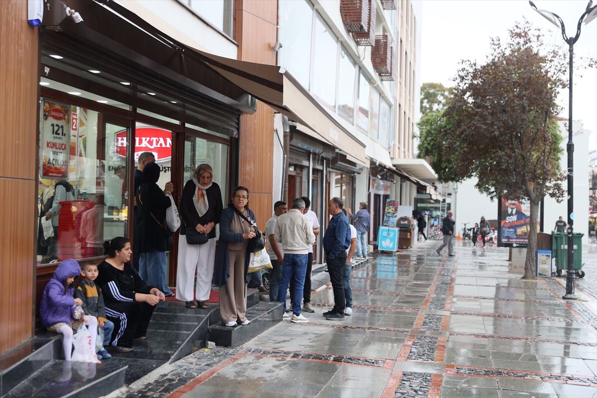 Edirne'de sağanak etkisini sürdürüyor: Günlük yaşam aksadı