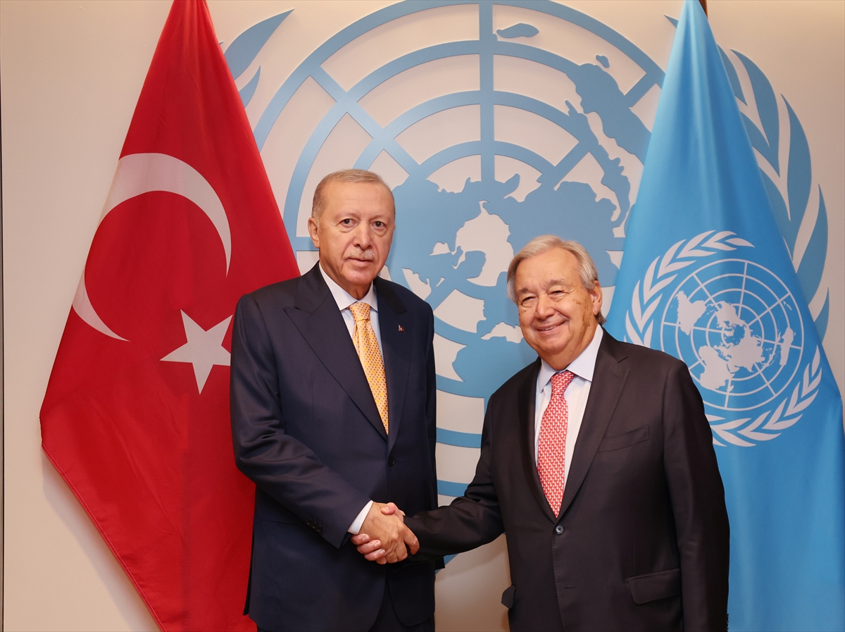 Cumhurbaşkanı Erdoğan: BM Genel Sekreteri Guterres ile görüştü