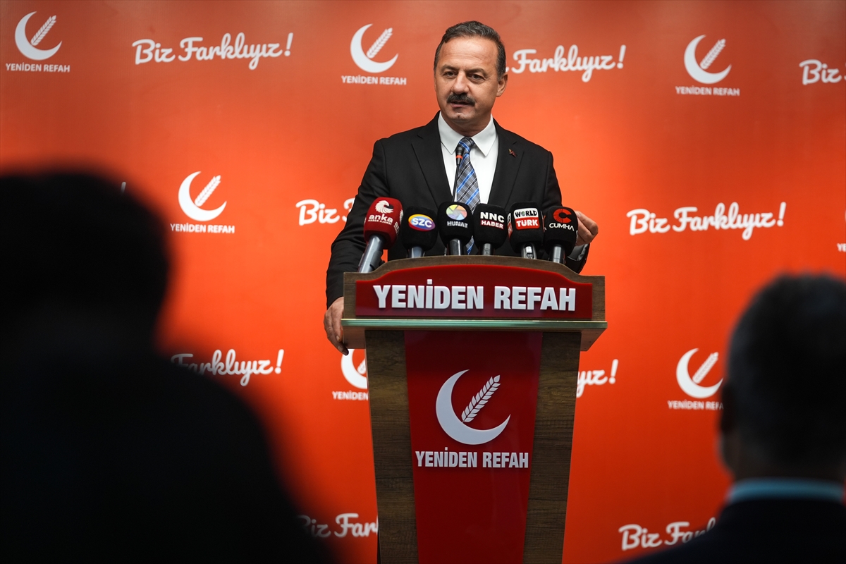 Ağıralioğlu Erbakan'ı ziyaret etti: Seçim ve anayasa ele alındı