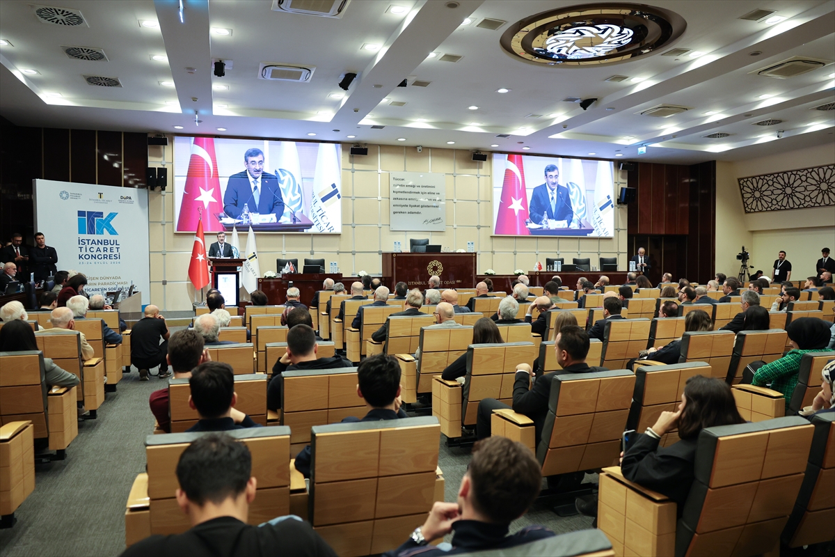 Cevdet Yılmaz: Türkiye istikrarını koruyarak cazibe merkezi olacak