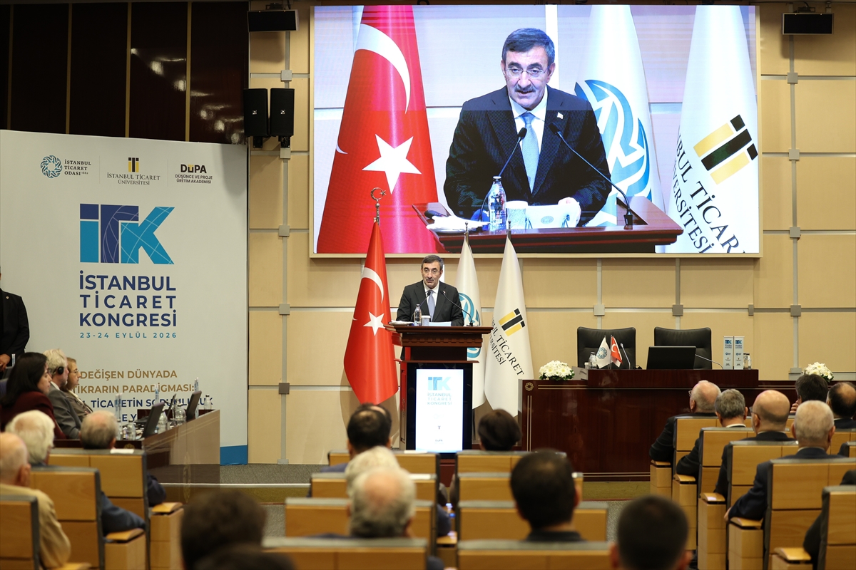 Cevdet Yılmaz: Türkiye istikrarını koruyarak cazibe merkezi olacak