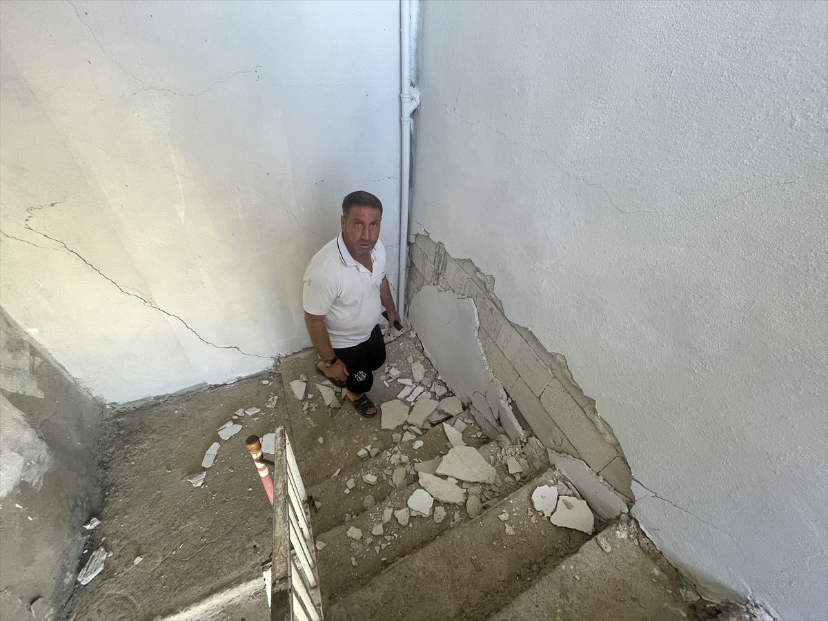 Şanlıurfa depreminde hasar tespit sürüyor