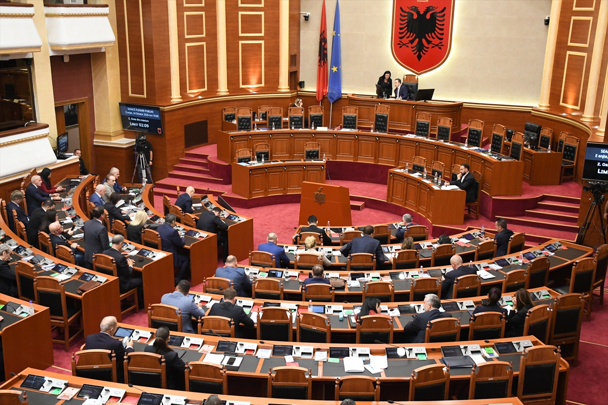 Arnavutluk Meclisi: Gazze'ye asker gönderme kararı onaylandı