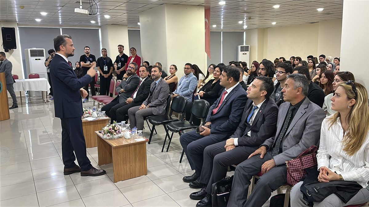 Ulusal Ajans Başkanı Astarcı: Erasmus bütçesini Türkiye ödüyor