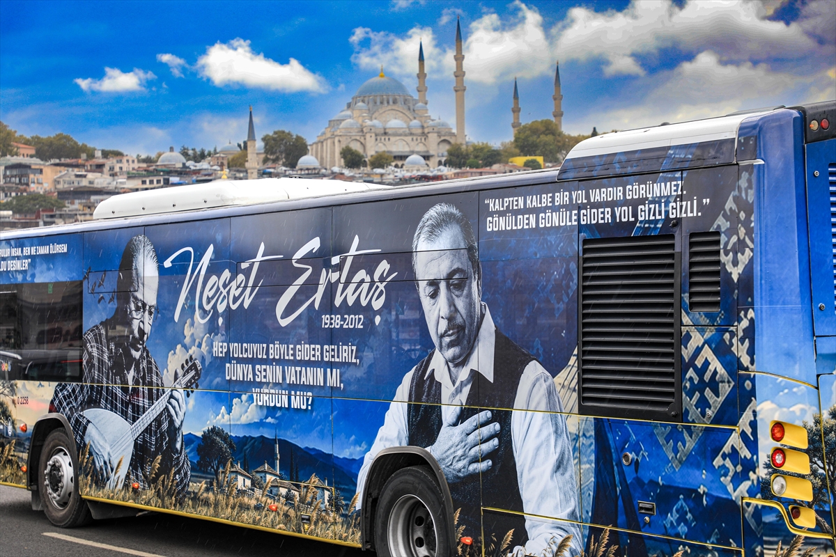 İstanbul'da toplu taşıma Neşet Ertaş anısına özel tasarlandı