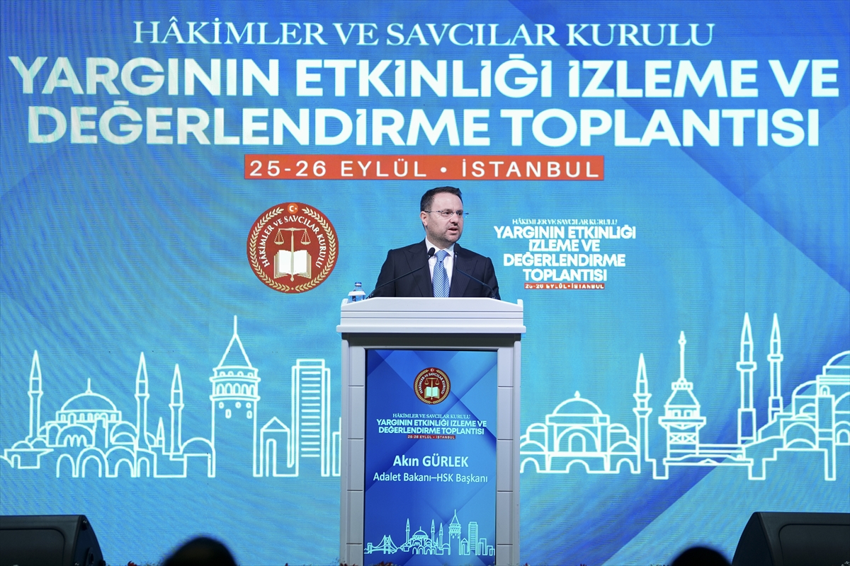 Bakan Gürlek, HSK'nin "Yargının Etkinliği İzleme ve Değerlendirme Toplantısı"nda konuştu: