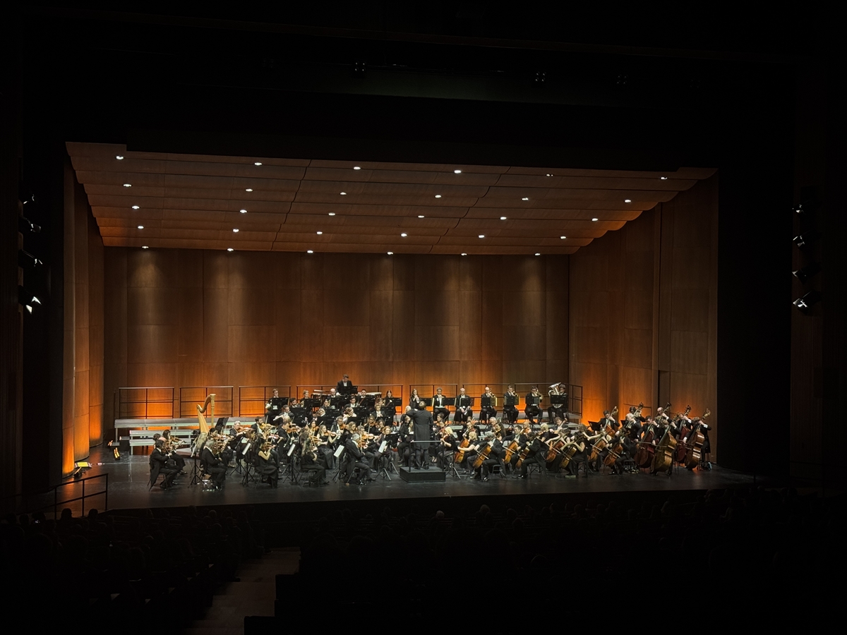 Royal Philharmonic Orchestra, İstanbul'da konser verdi