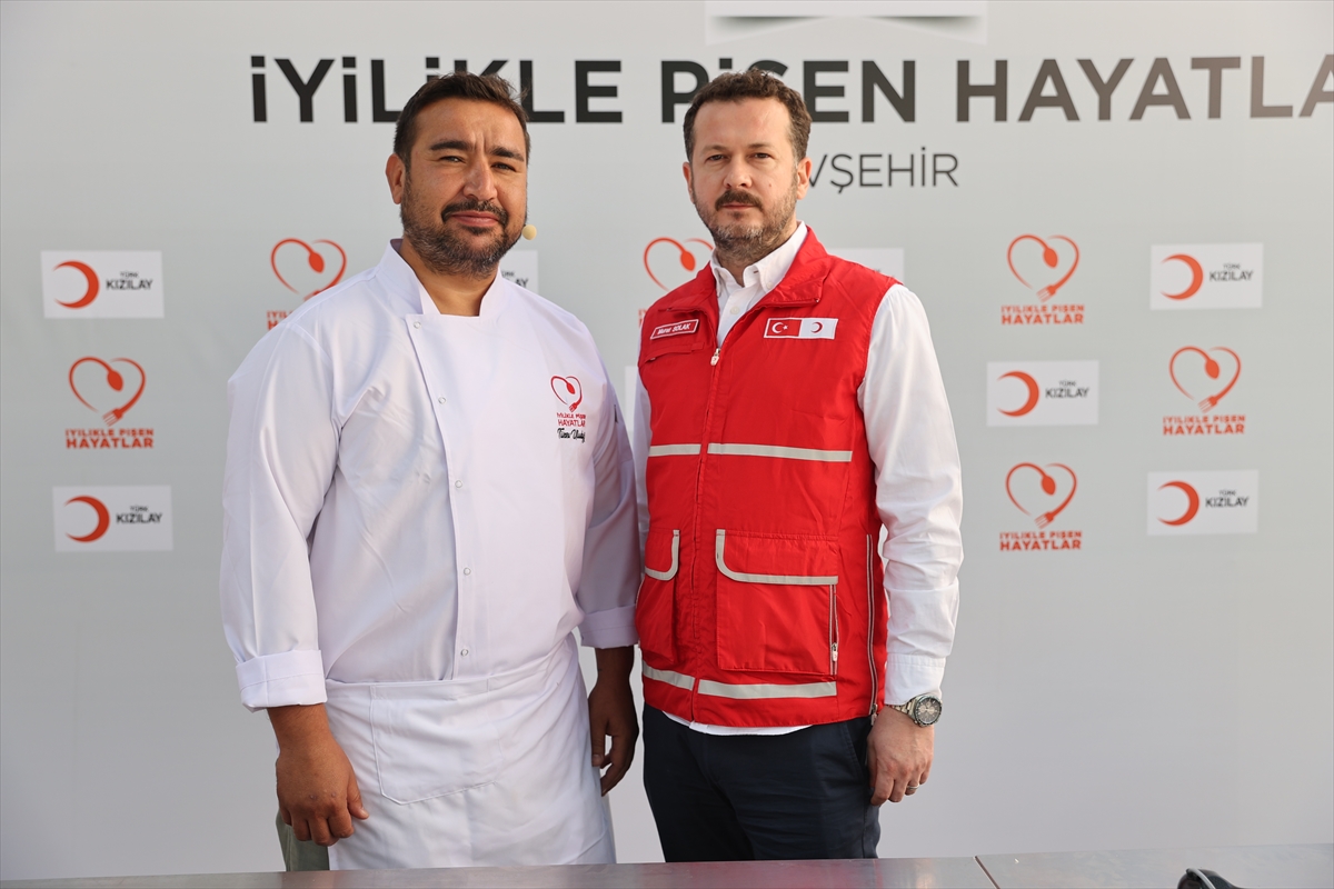 Türk Kızılay: Depremzede kadınlar Nevşehir'de aşçılık eğitimi aldı