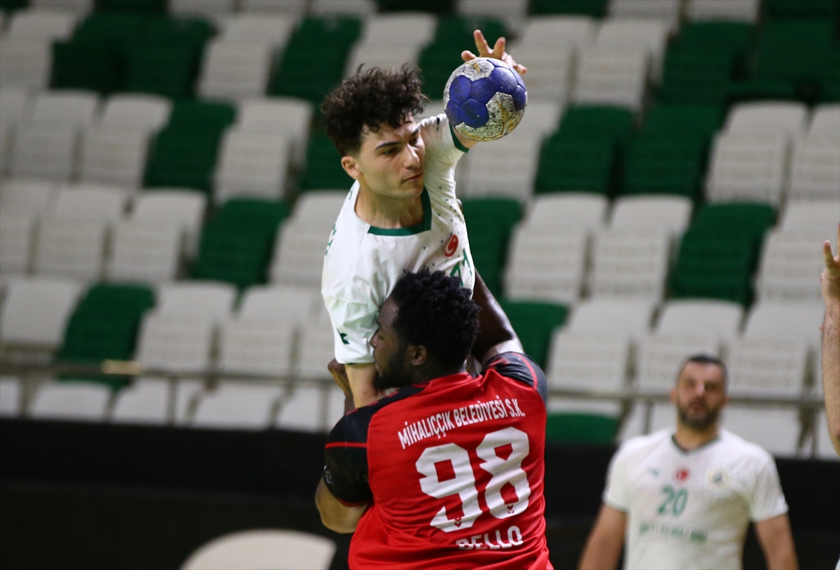 Hentbol Süper Lig: Giresunspor, Mihalıççık'ı 31-29 yendi