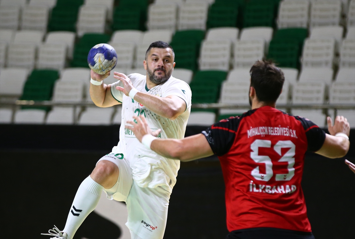 Hentbol Süper Lig: Giresunspor, Mihalıççık'ı 31-29 yendi