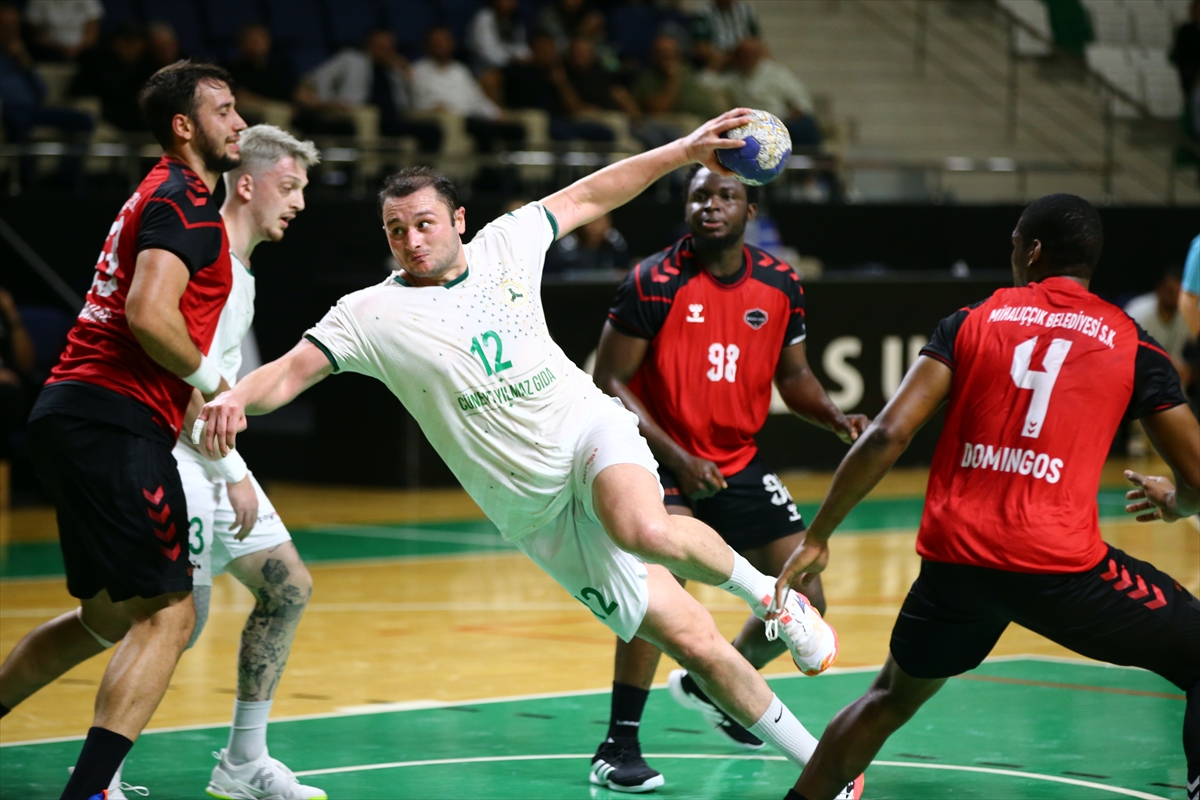 Hentbol Süper Lig: Giresunspor, Mihalıççık'ı 31-29 yendi