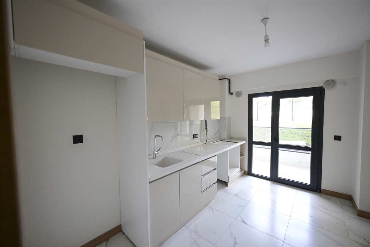 TOKİ Kiralık Sosyal Konut Projesi: İstanbul'da örnek daireler tanıtıldı