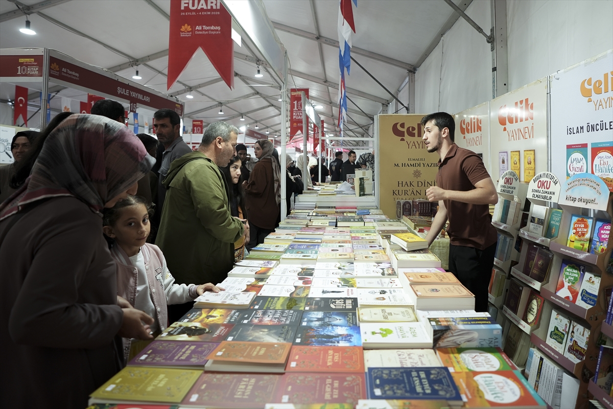 Bilal Erdoğan: Sultanbeyli Kitap Fuarı açıldı, 50 okula kütüphane