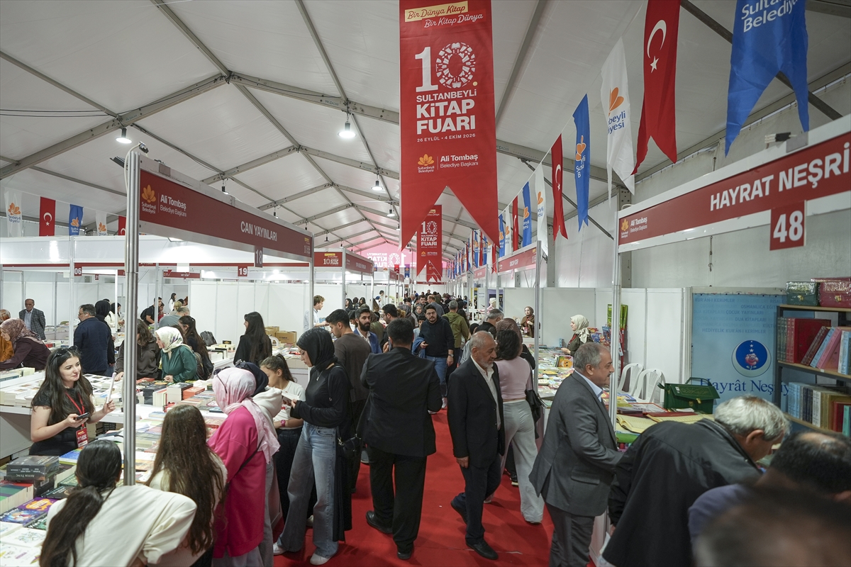 Bilal Erdoğan: Sultanbeyli Kitap Fuarı açıldı, 50 okula kütüphane