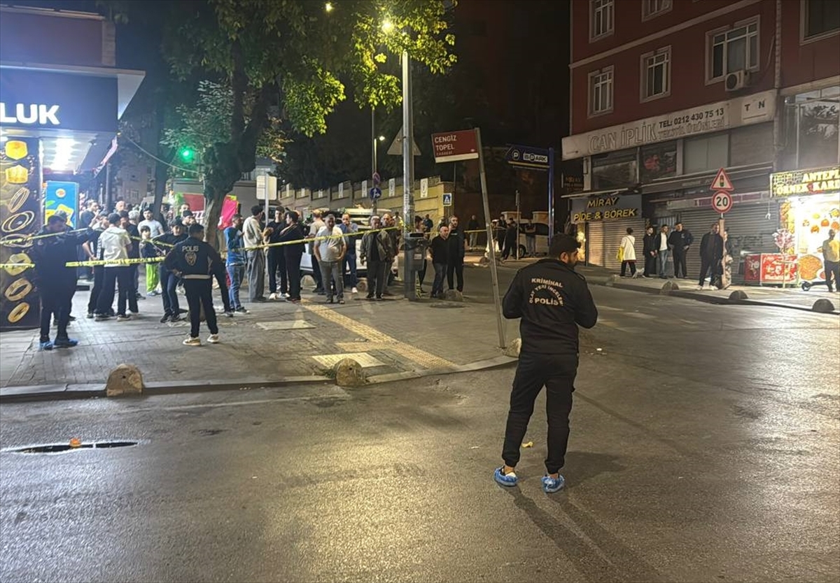 Esenler'de bıçaklı saldırgan polisin müdahalesiyle etkisiz