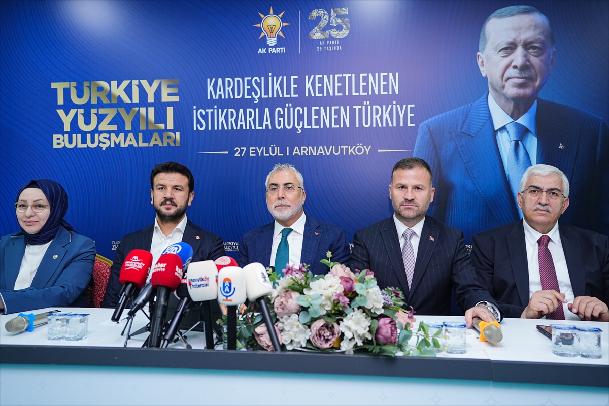 Bakan Işıkhan: Güçlü Türkiye için çalışmak zorunluluk