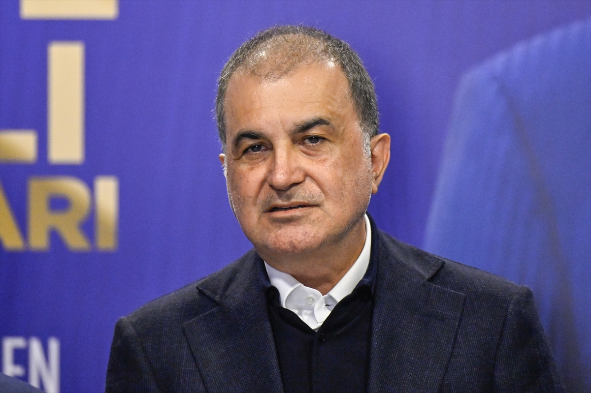 AK Parti Sözcüsü Ömer Çelik: Milletin birikimine çökülemez