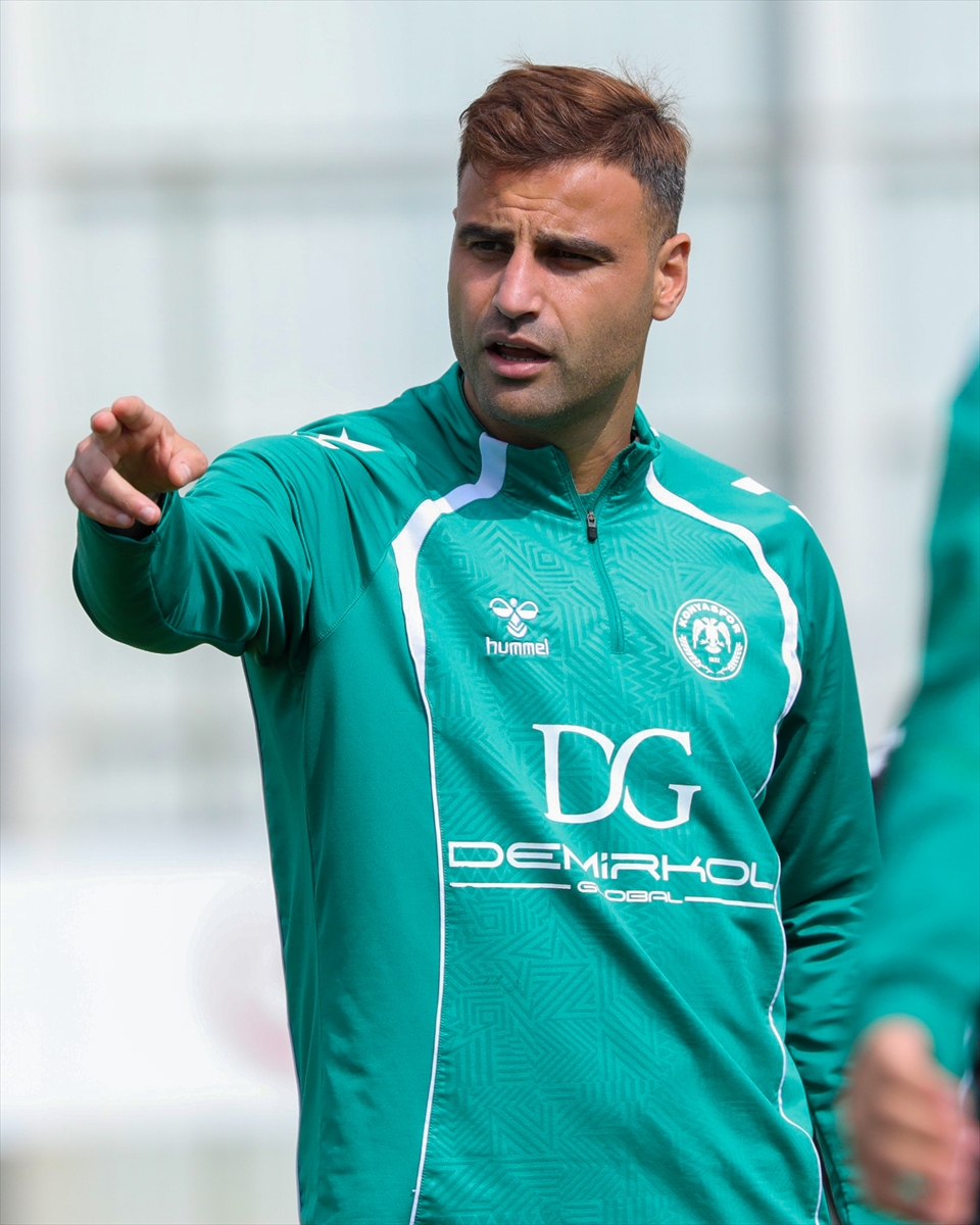 Konyaspor: Başakşehir maçı hazırlıkları sürüyor