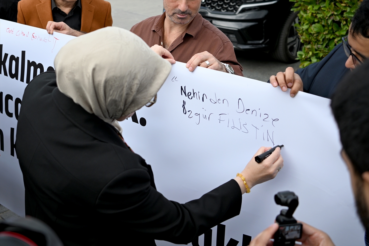 Belgin Uygur: İsrail, Filistin'de soykırım sahneliyor