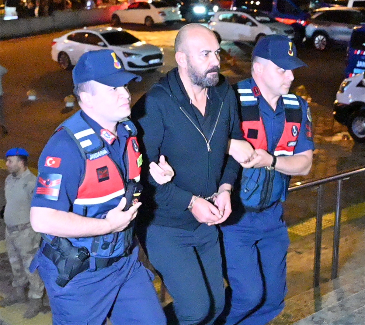 Yahşihan Belediyesi yolsuzluk operasyonu: 35 şüpheli adliyede