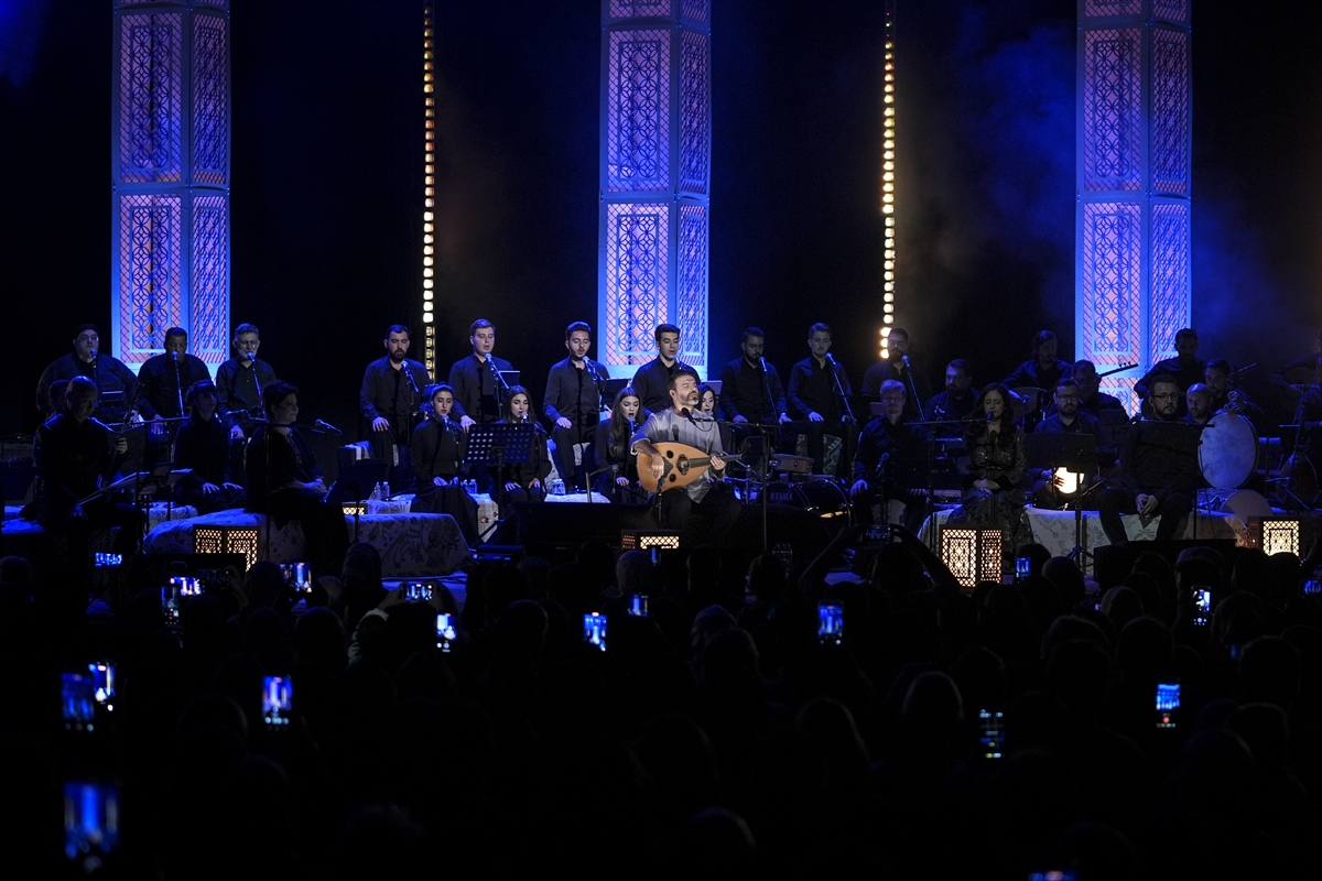 Sami Yusuf: İstanbul konserinde Filistin'e destek mesajı verdi