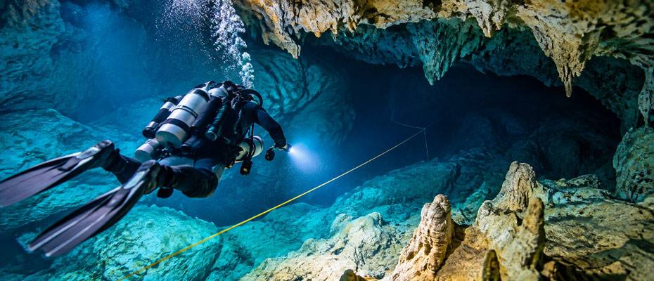 Finike Suluin Mağarası'nda 117 Metre Derinliğe Ulaşıldı