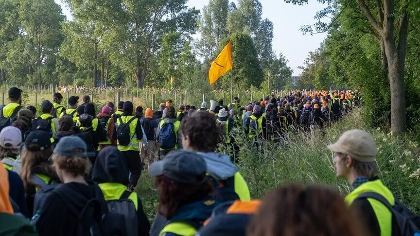 Almanya: AfD kongresinde protestoculara biber gazı ve copla müdahale