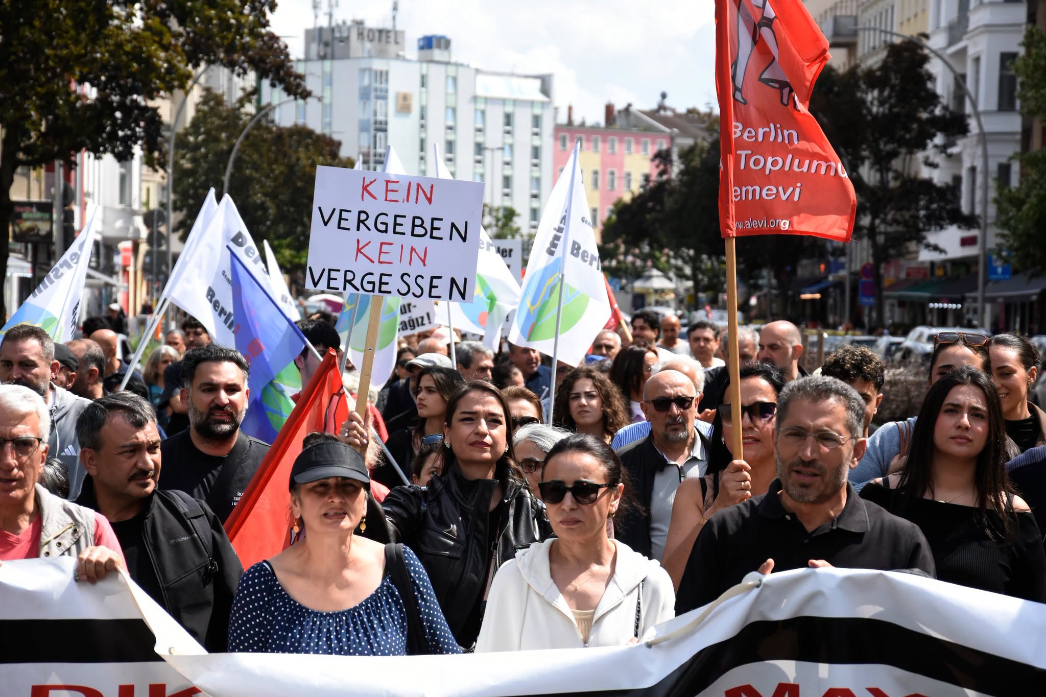 Berlin: Madımak Massacre Commemorated, Justice Demanded