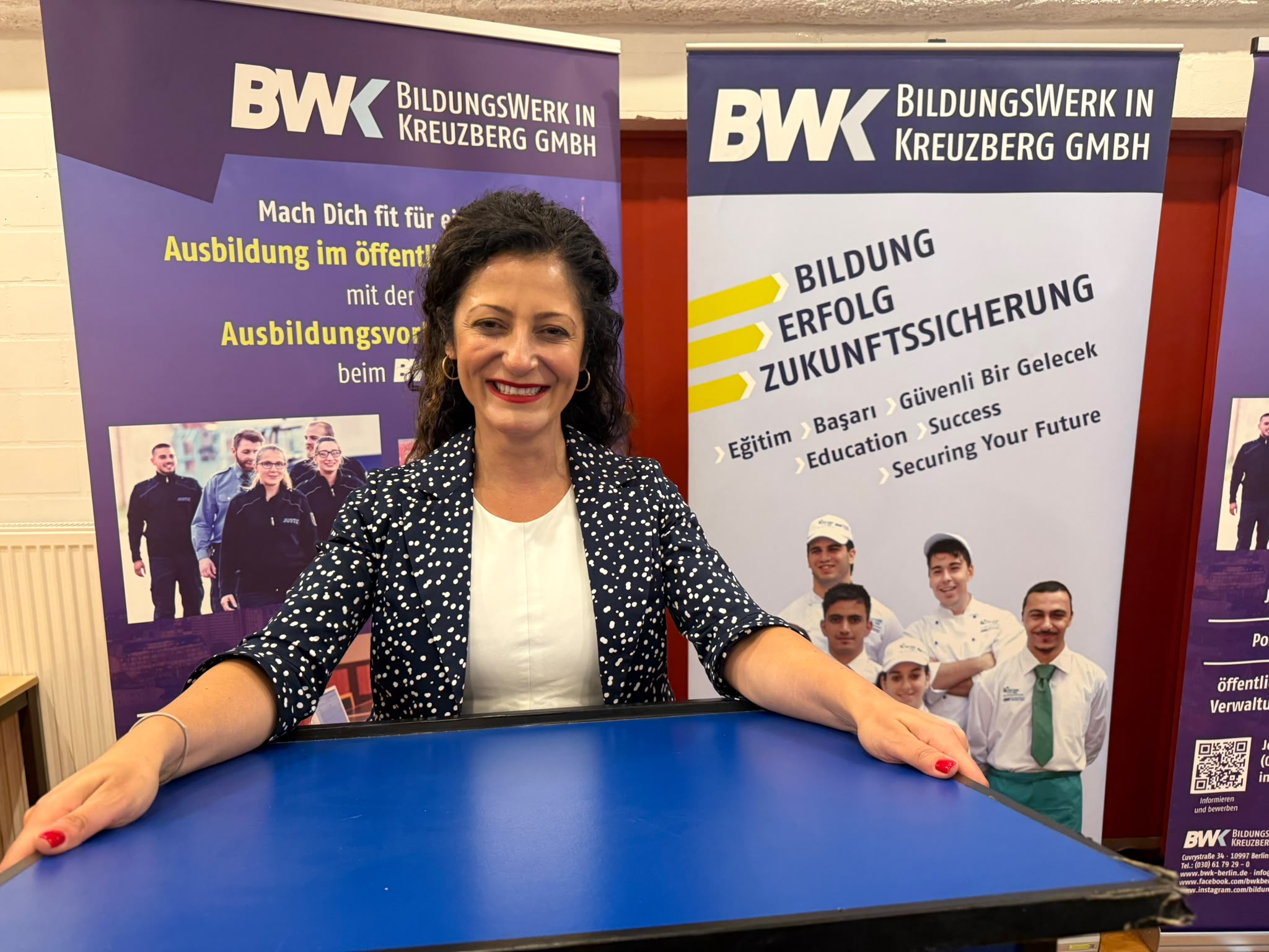 Youth Prepared for Public Service in Berlin Receive Certificates