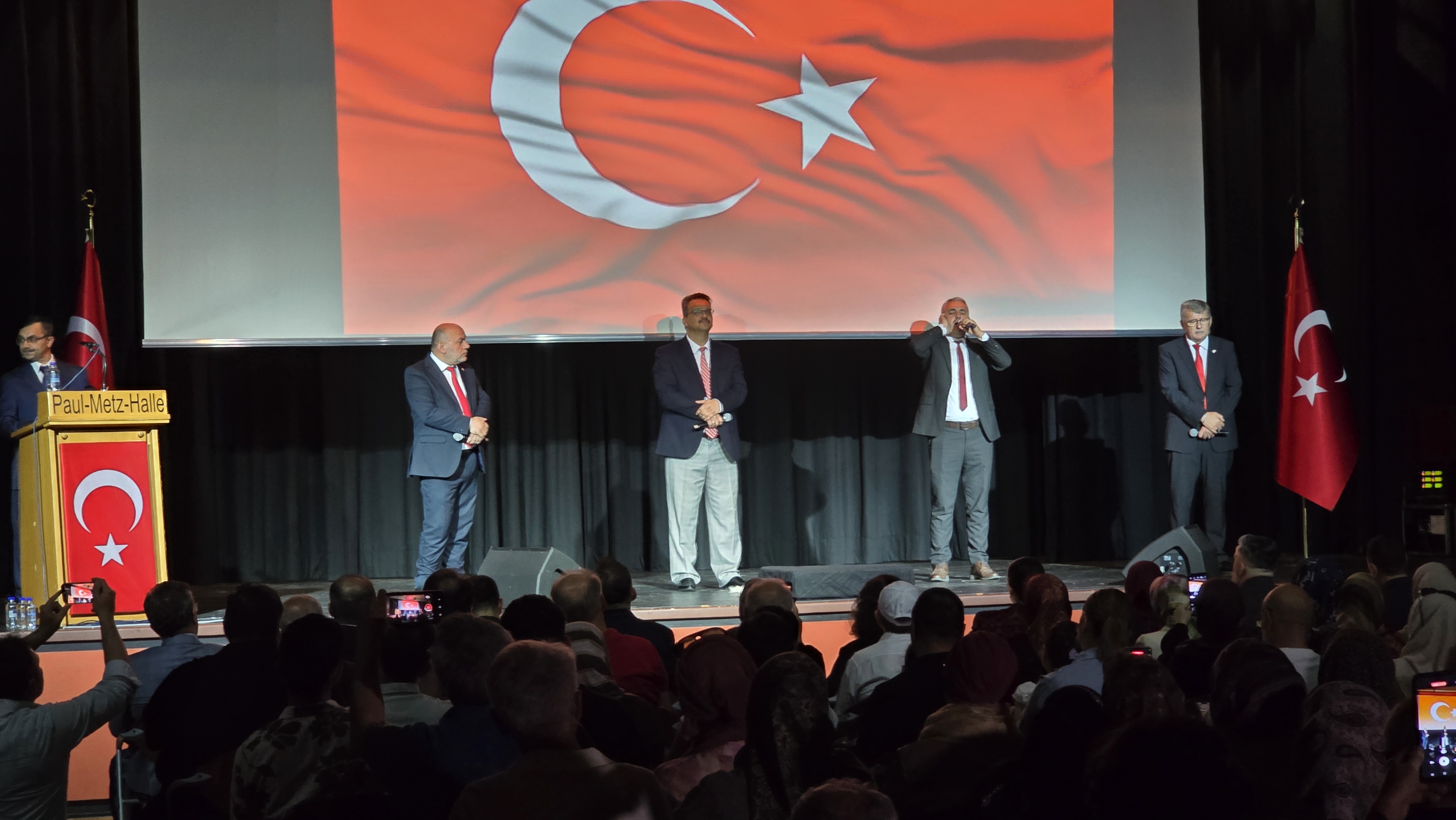 Nürnberg'de 15 Temmuz anması: Birlik ve demokrasi mesajı