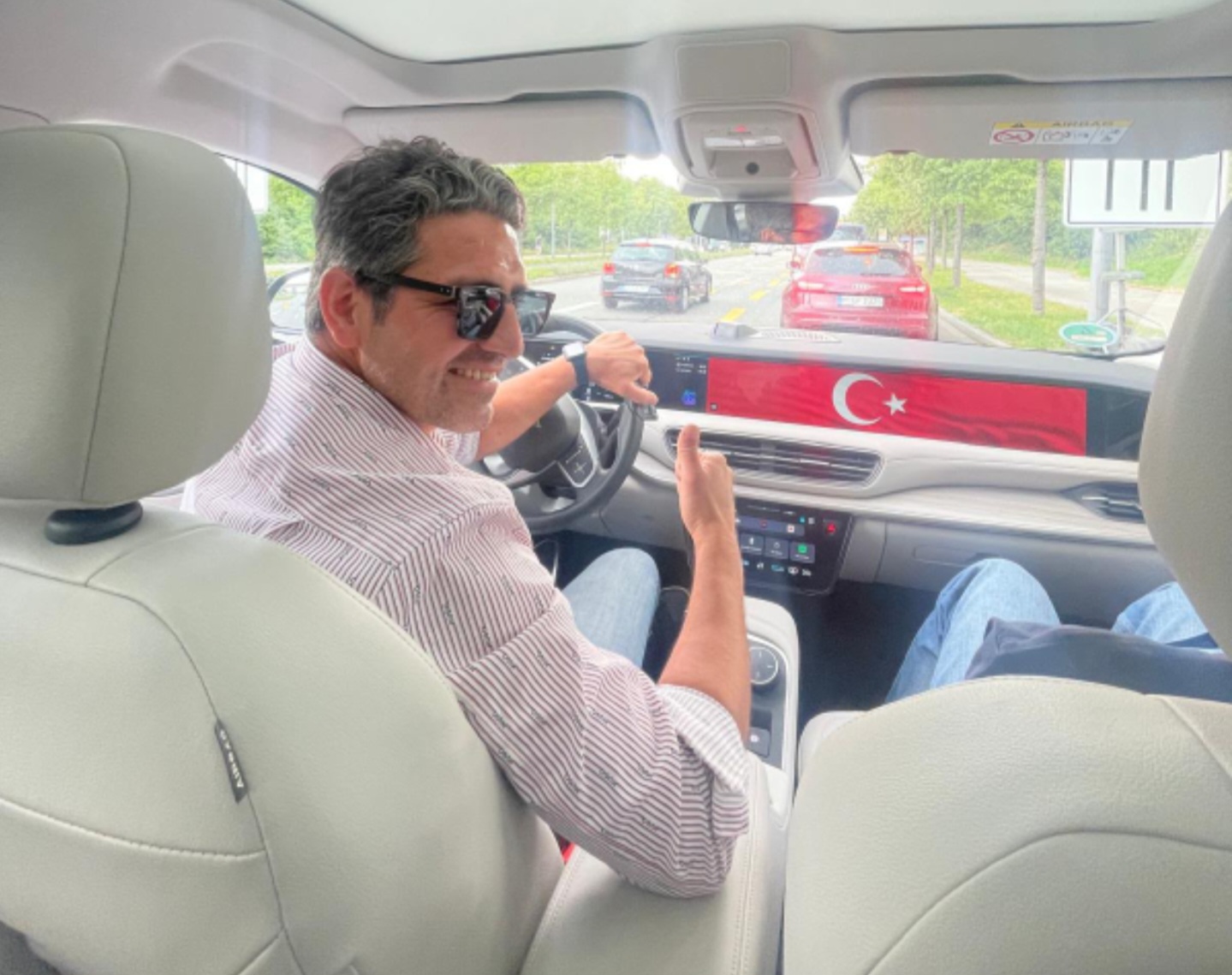 Nürnberg MÜSİAD Delegation Tests Domestic Car at TOGG Experience Day in Munich