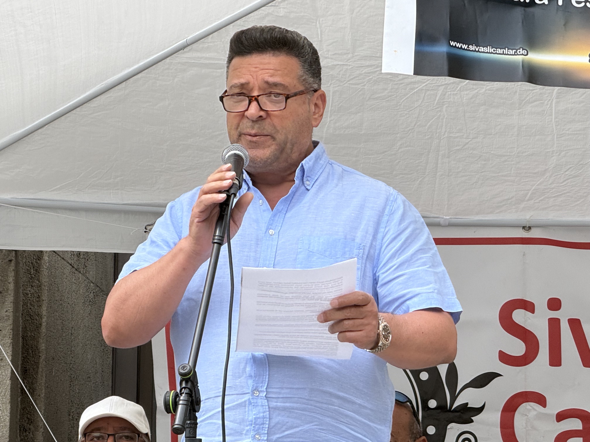 Sivaslı Canlar Berlin: Aşure Lokması'nda Birlik Mesajı