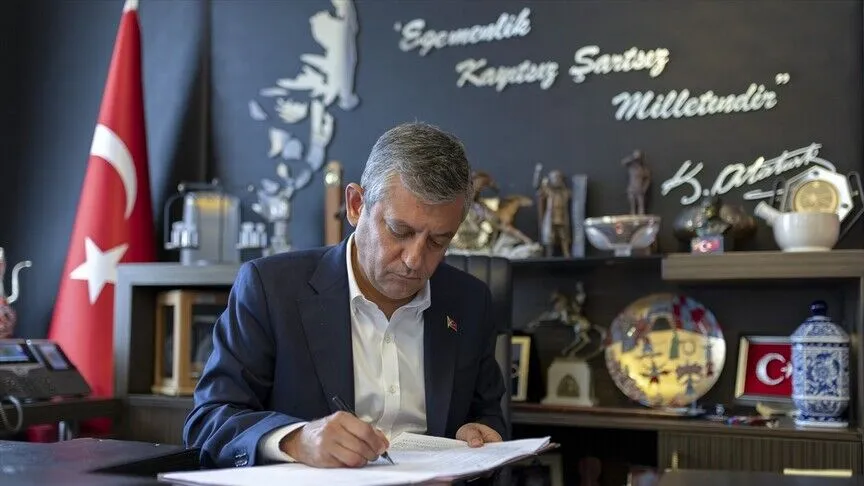 Özgür Özel: YENİ Parti'nin kuruluşunu Ankara'da ilan etti
