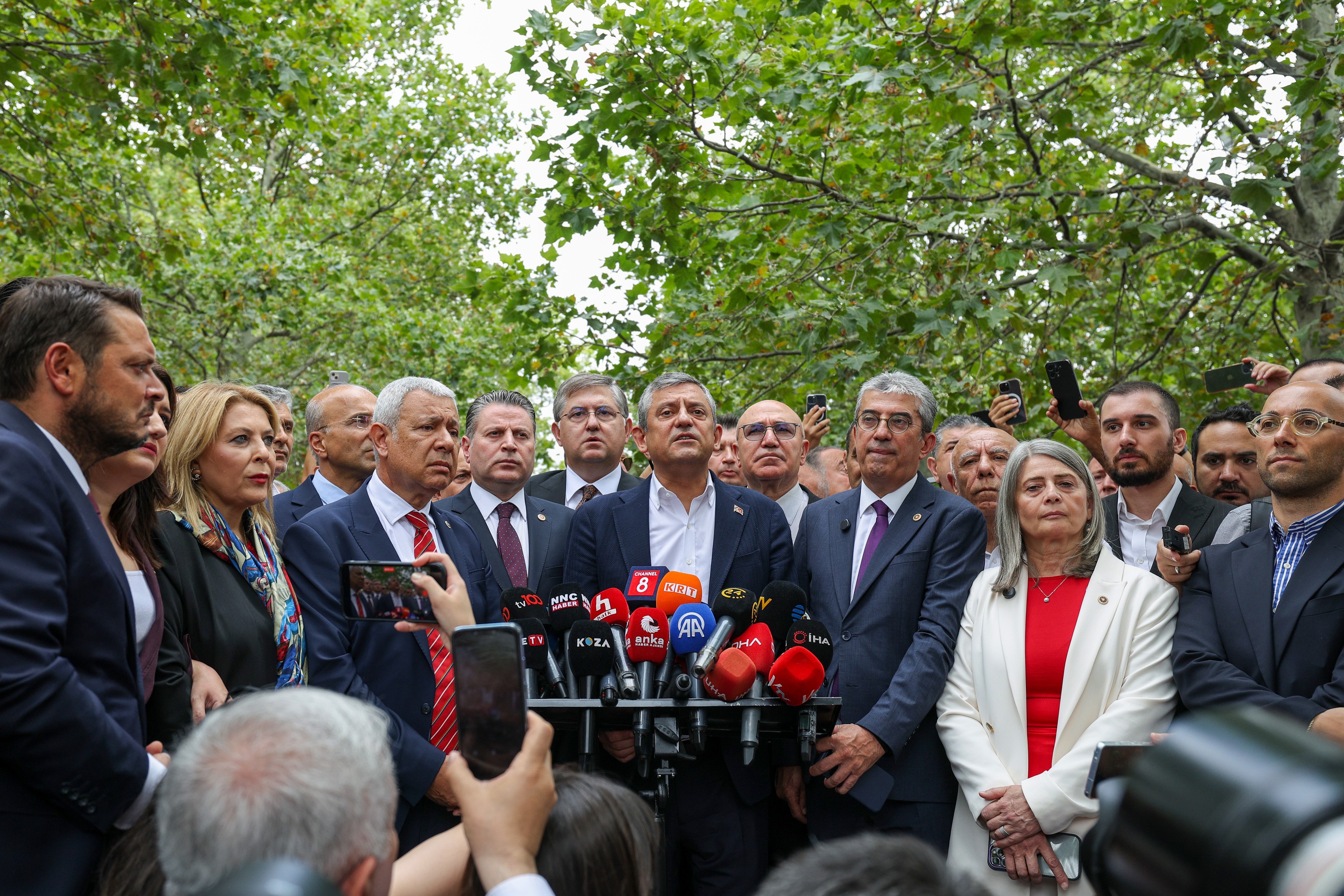 Özgür Özel: YENİ Parti'nin kuruluşunu Ankara'da ilan etti