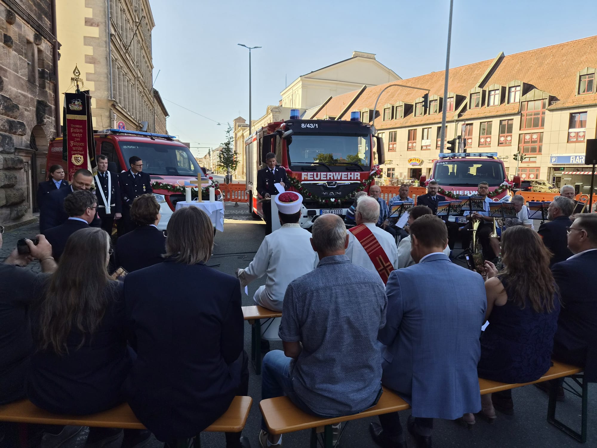Fürth’te farklı dinlerin temsilcileri aynı duada buluştu